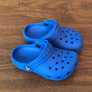 CROCS Kids Classic Clogs Blue Toddler Size 7